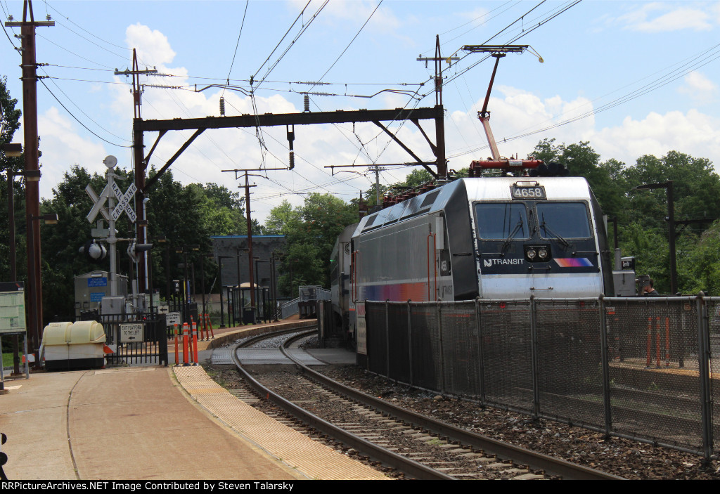 NJT 4658